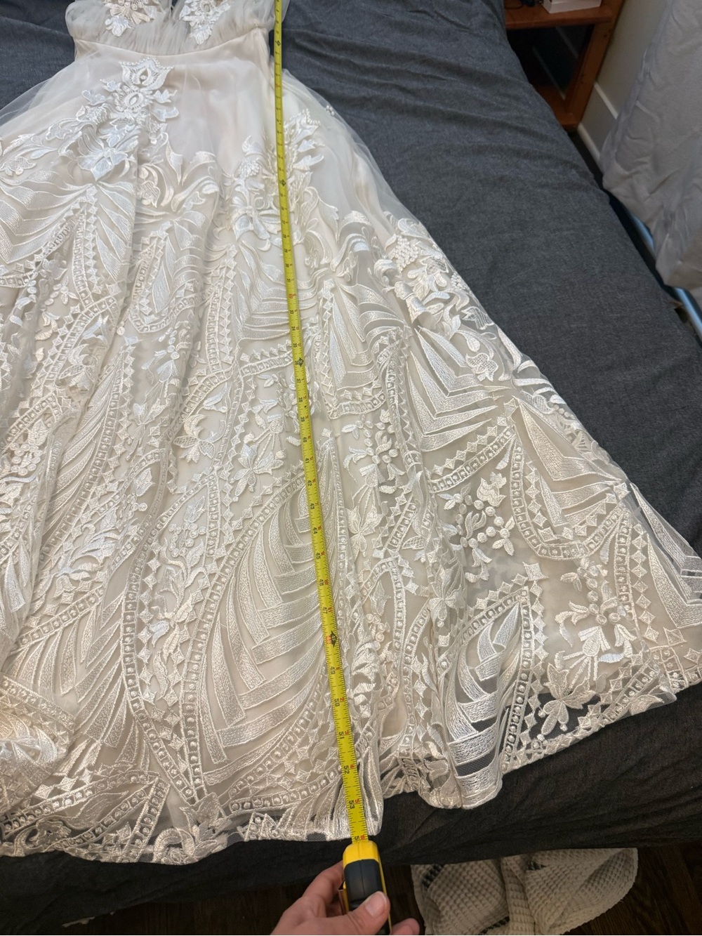 Lihi Hod Bridal Gown , Dreams/Petals collection, size 2/ XS - Picture 6 of 10